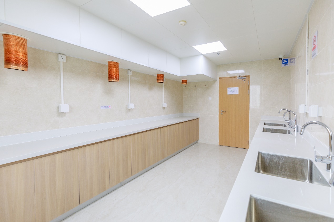 bw必威西汉姆联