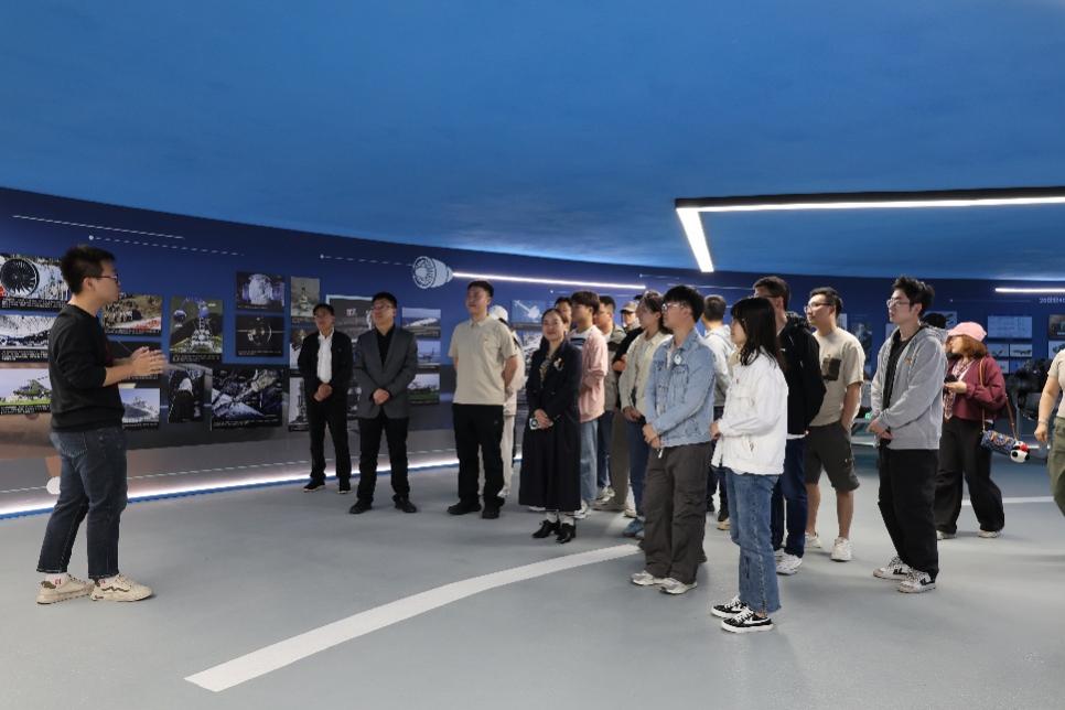 bw必威西汉姆联